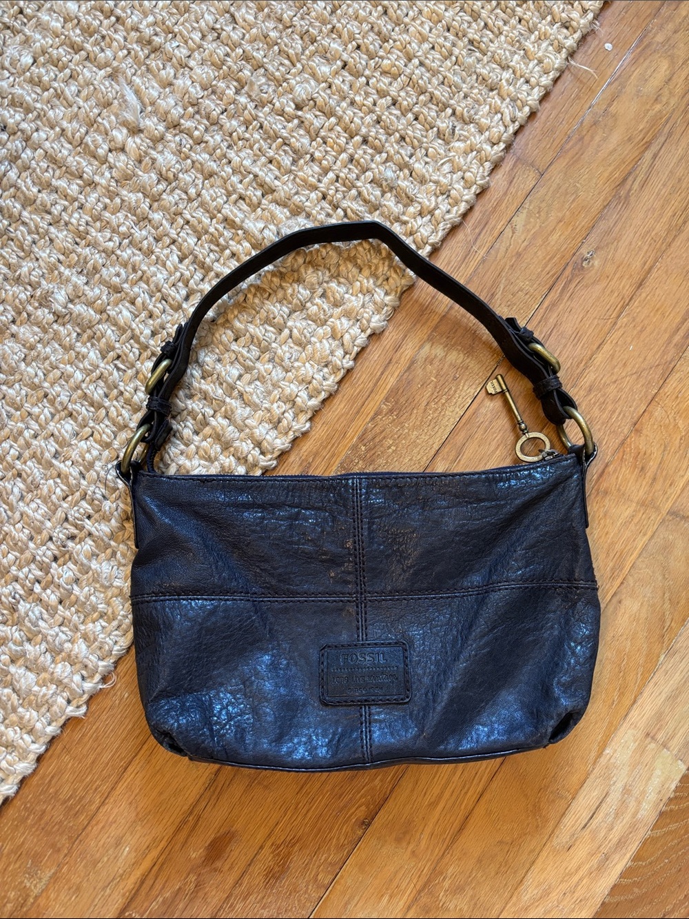 Fossil Black Leather Shoulder Bag with Brass Accents